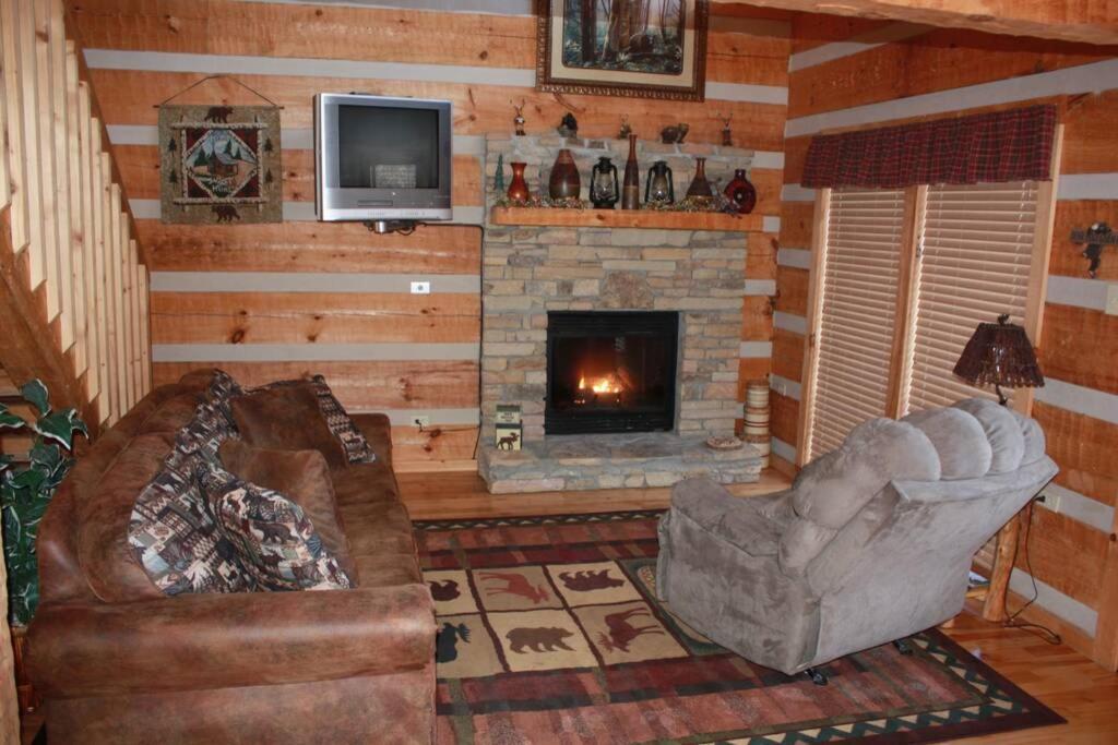 View! Private! Hot Tub,Pool Table,Fireplace,Relax! เซอเวียร์วีล ภายนอก รูปภาพ